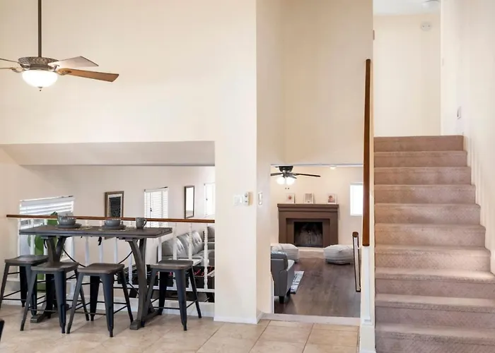 Extravagant 5bedroom-phoenix W Pool-kingbeds Holiday home Phoenix