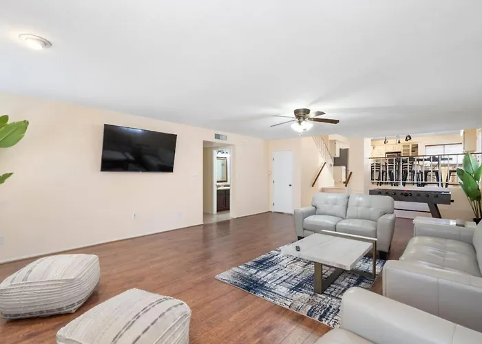 Extravagant 5bedroom-phoenix W Pool-kingbeds Phoenix