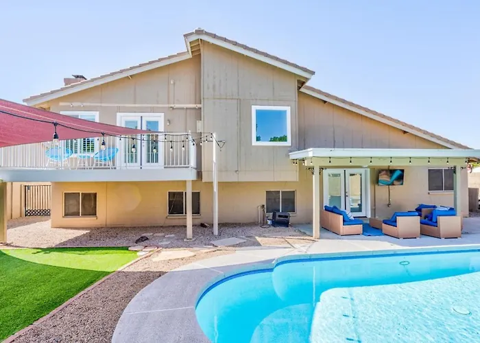 Extravagant 5bedroom-phoenix W Pool-kingbeds Holiday home