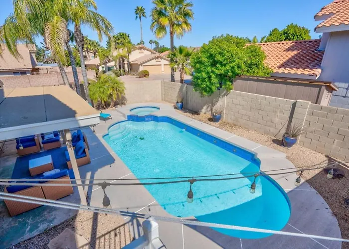 Extravagant 5bedroom-phoenix W Pool-kingbeds Holiday home
